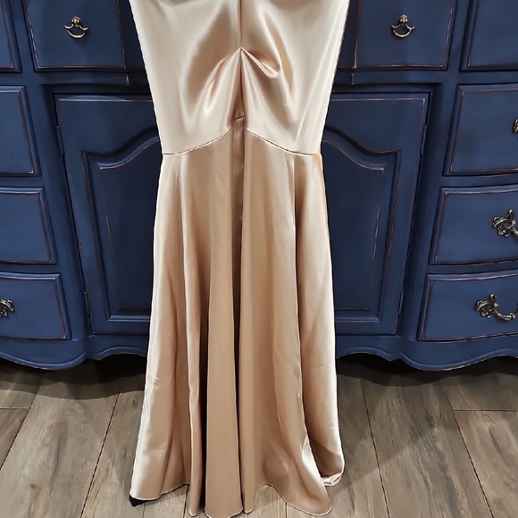 Xscape Gold Satin Mermaid Maxi Dress - Picture 4 of 11